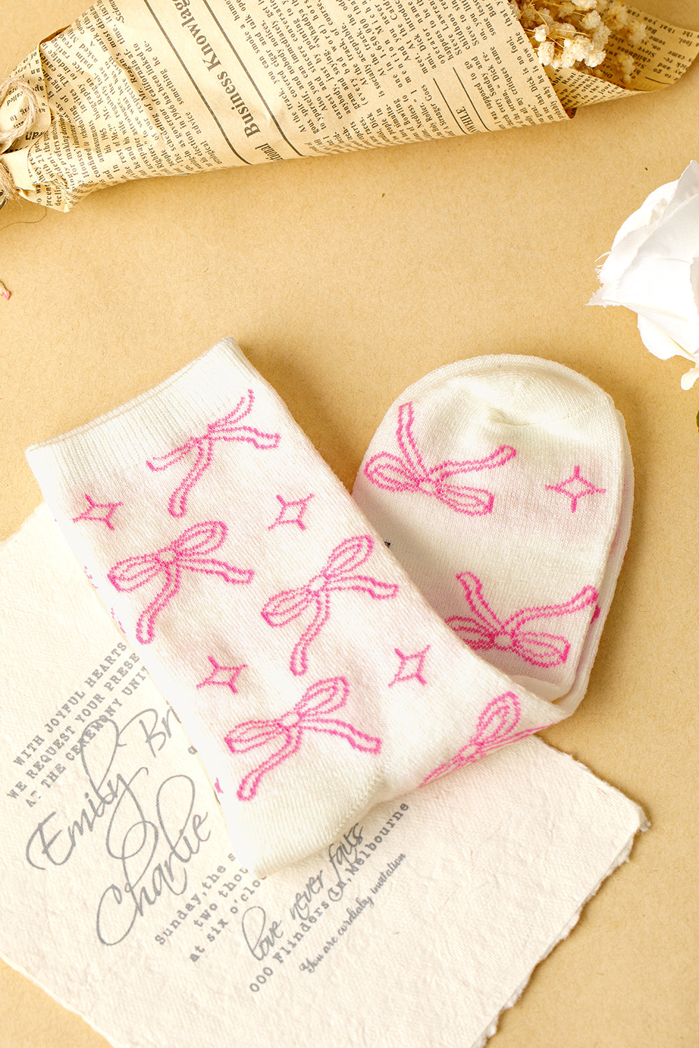 Pink Sweet Bowknot Print Mid Calf Socks