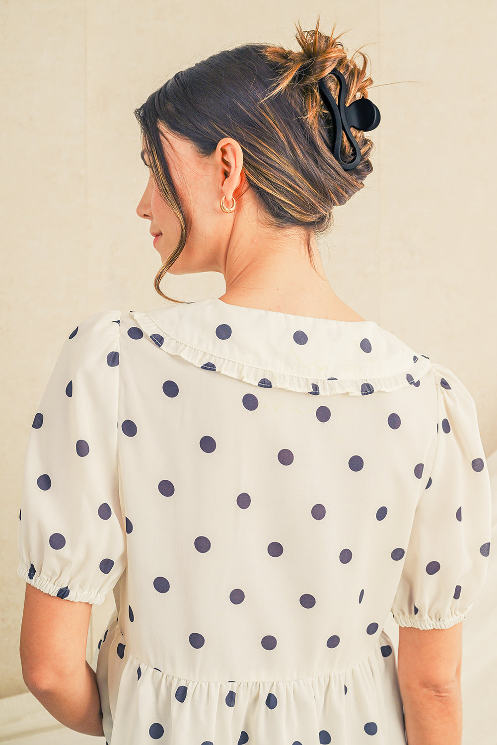 Black Minimalist Wave Shape Matte Hair Claw Clip