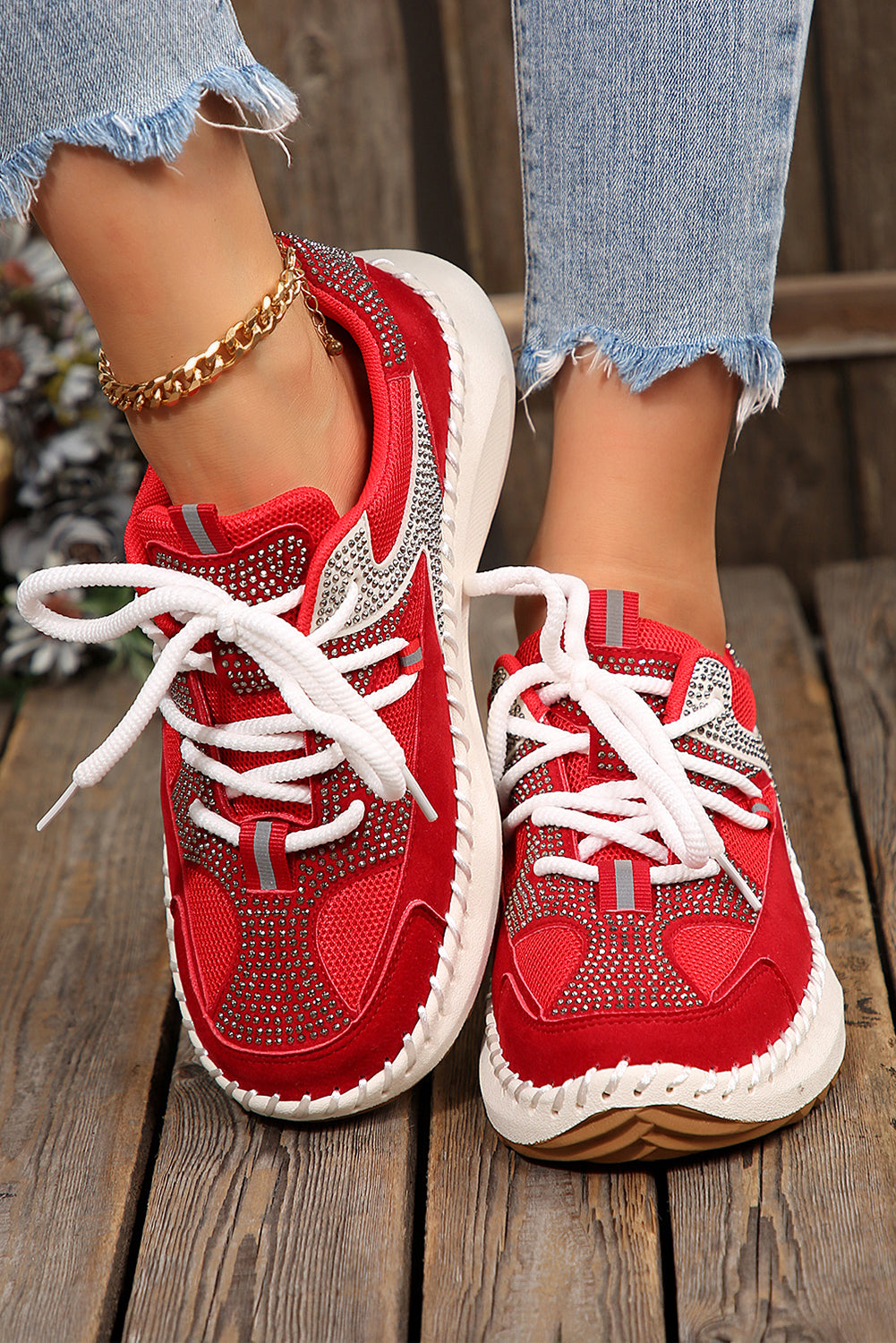 Fiery Red Rhinestone Embellished Color Block Patchwork Lace-up Breathable Sneakers
