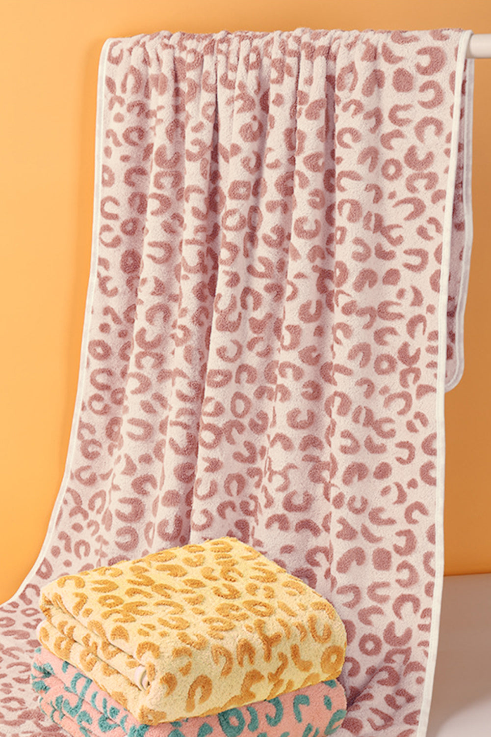 Pink Plush Leopard Pattern Bath Towel