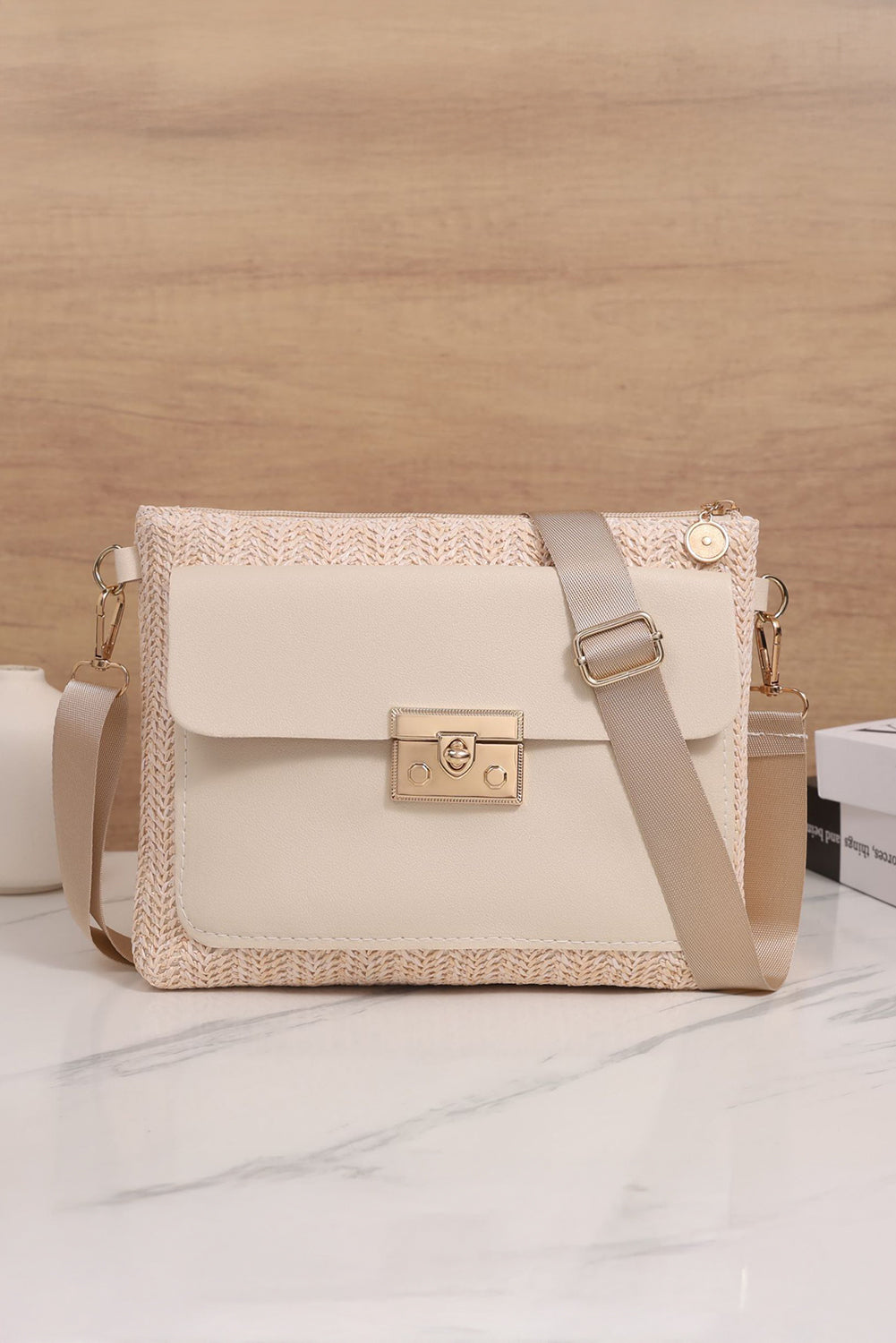 Beige Leather Pocket Patchwork Straw Woven Shoulder Bag