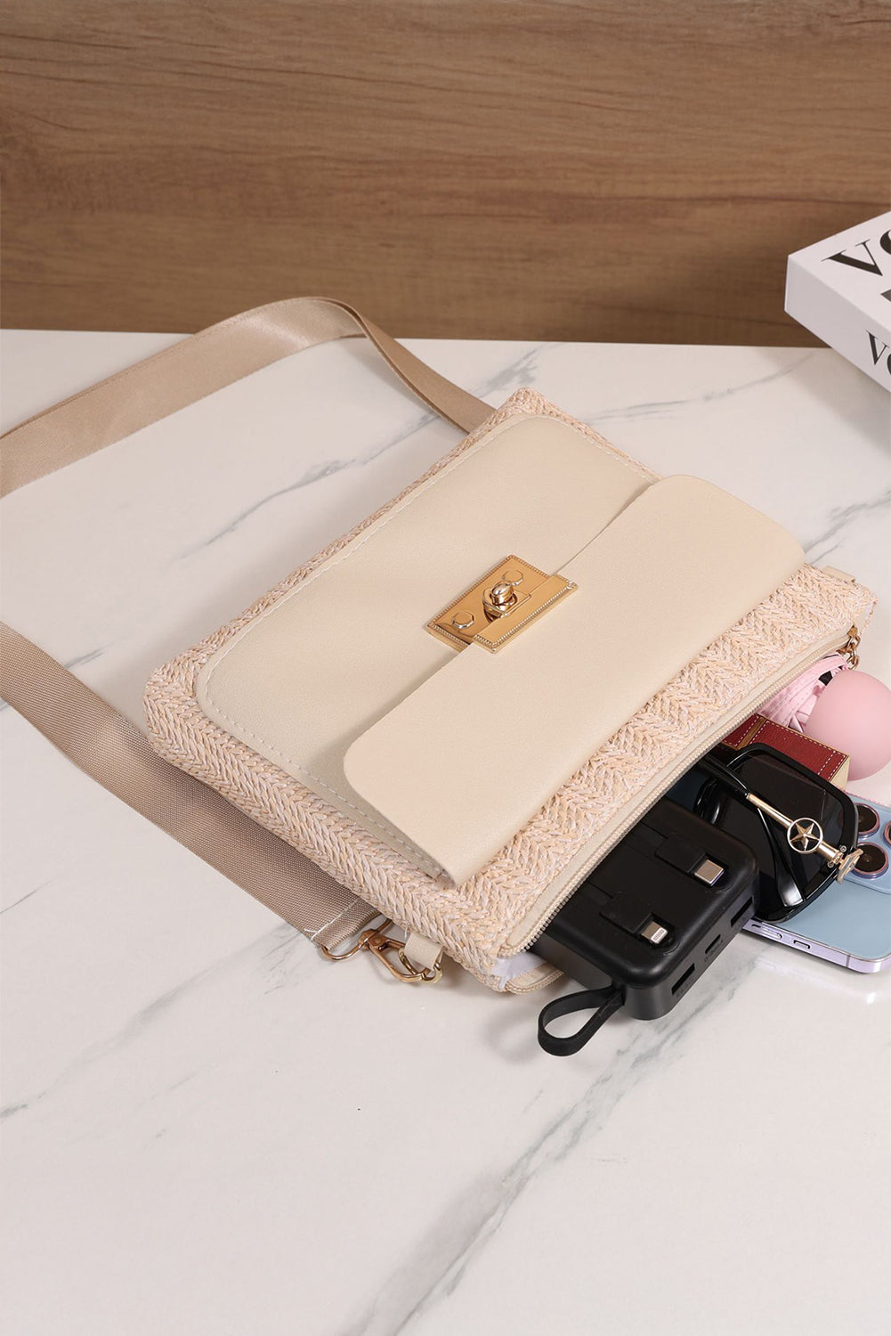 Beige Leather Pocket Patchwork Straw Woven Shoulder Bag