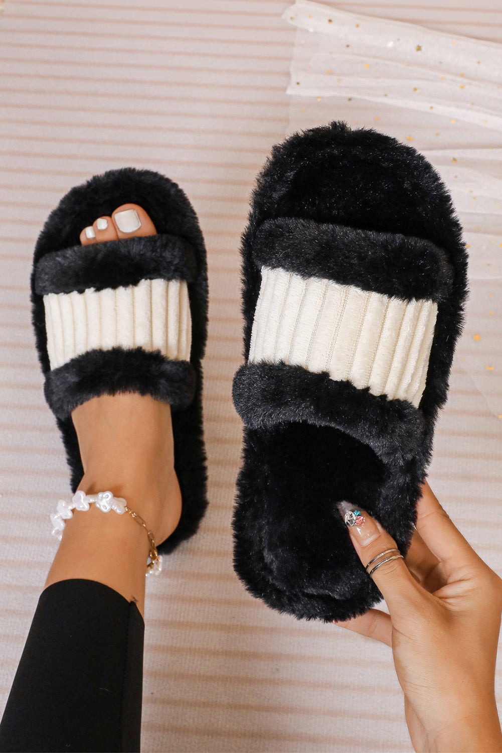 Black Plush Color Block Contrast Ribbed Patchwork Winter Slippers