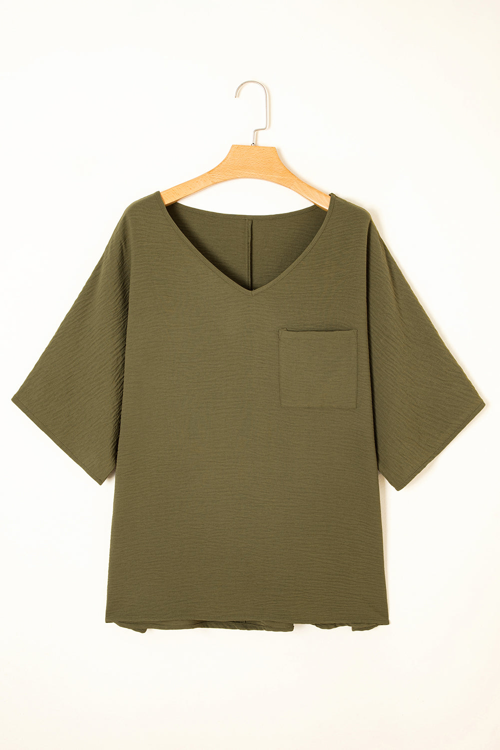 Four Leaf Clover Textured Half Sleeve V Neck Plus Size T Shirt with Chest Pocket