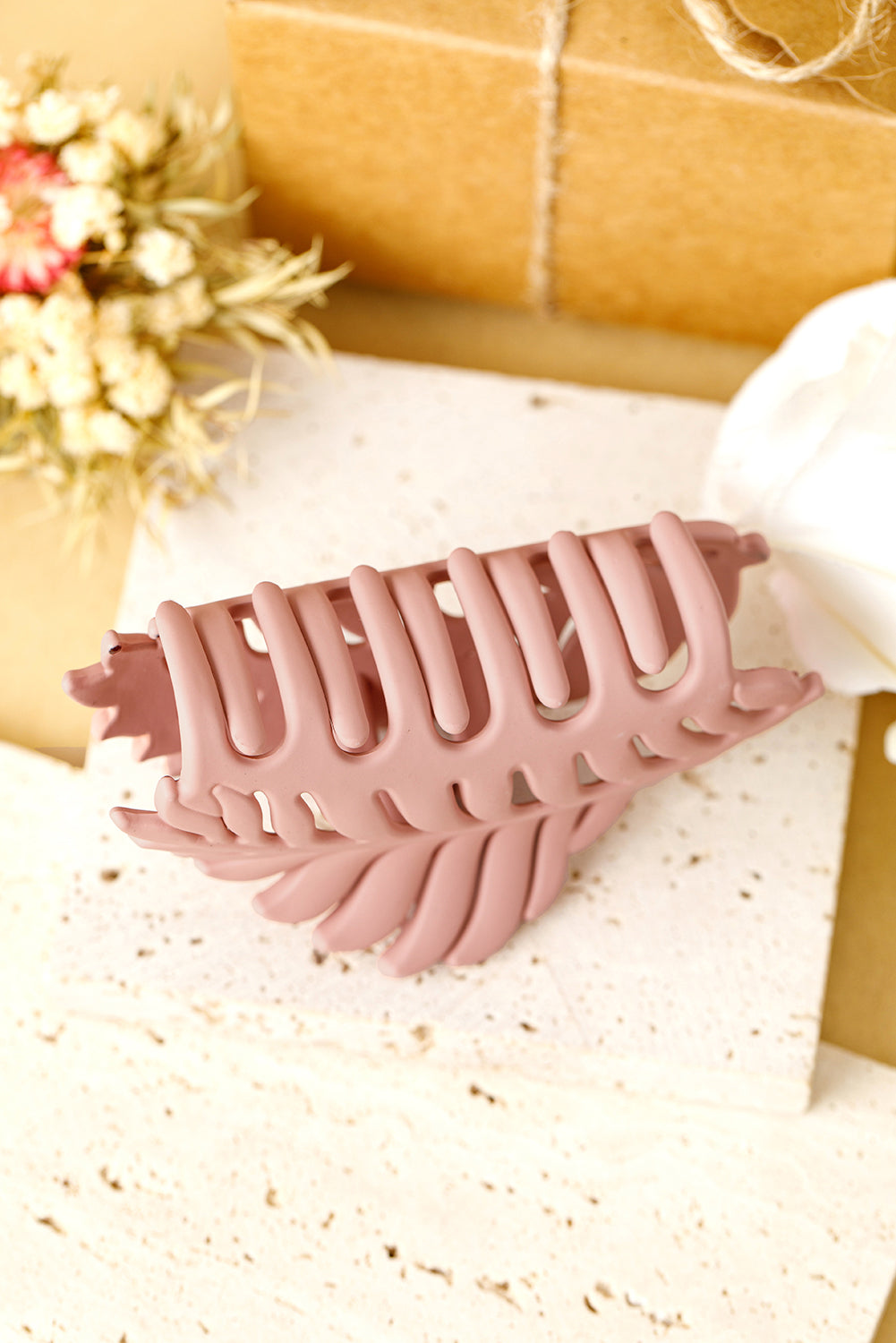 Light Pink Trendy Big Leaf Hair Claw Clip