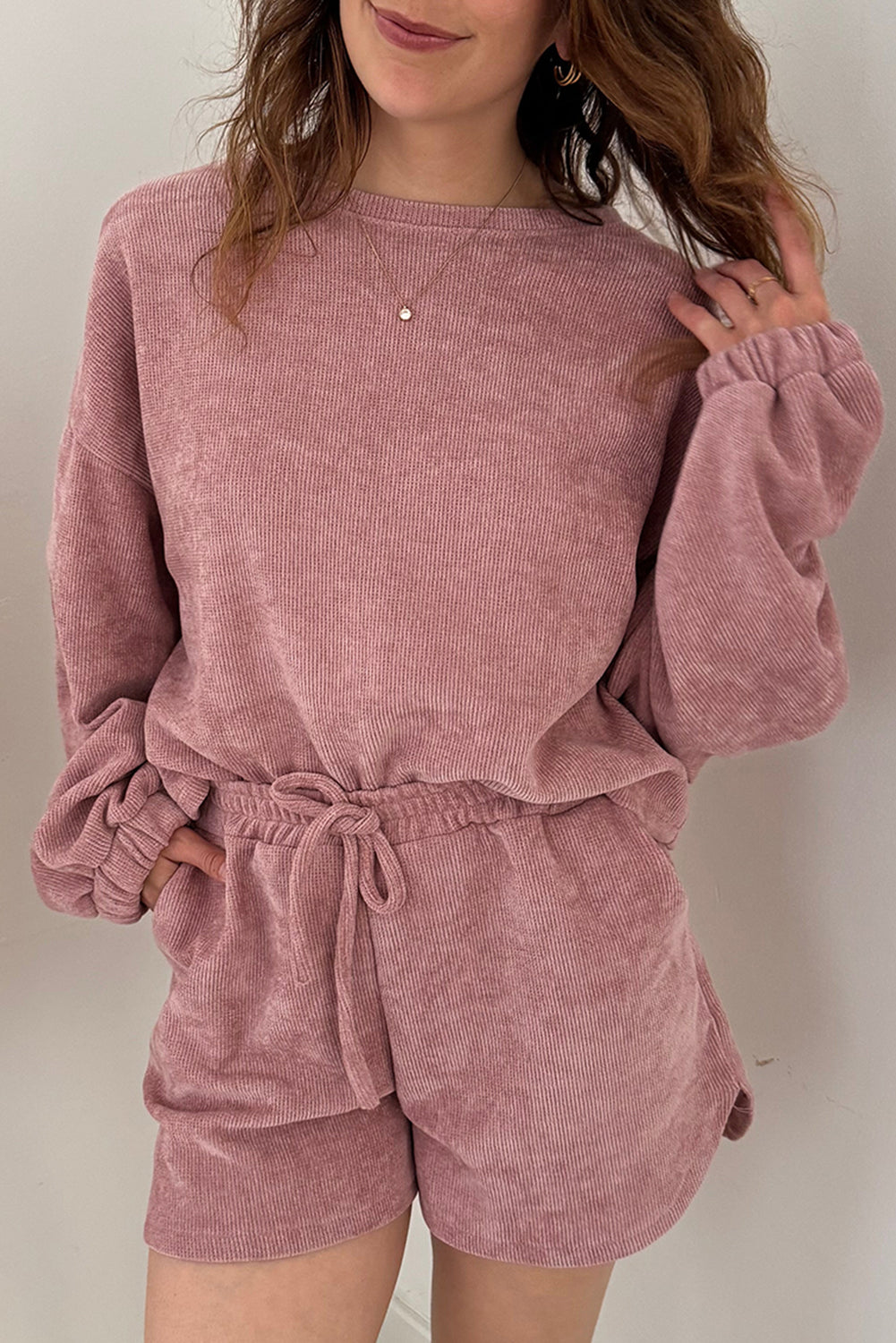 Fushia Solid Color Textured Knit Drop Shoulder Pullover Drawstring Shorts Set