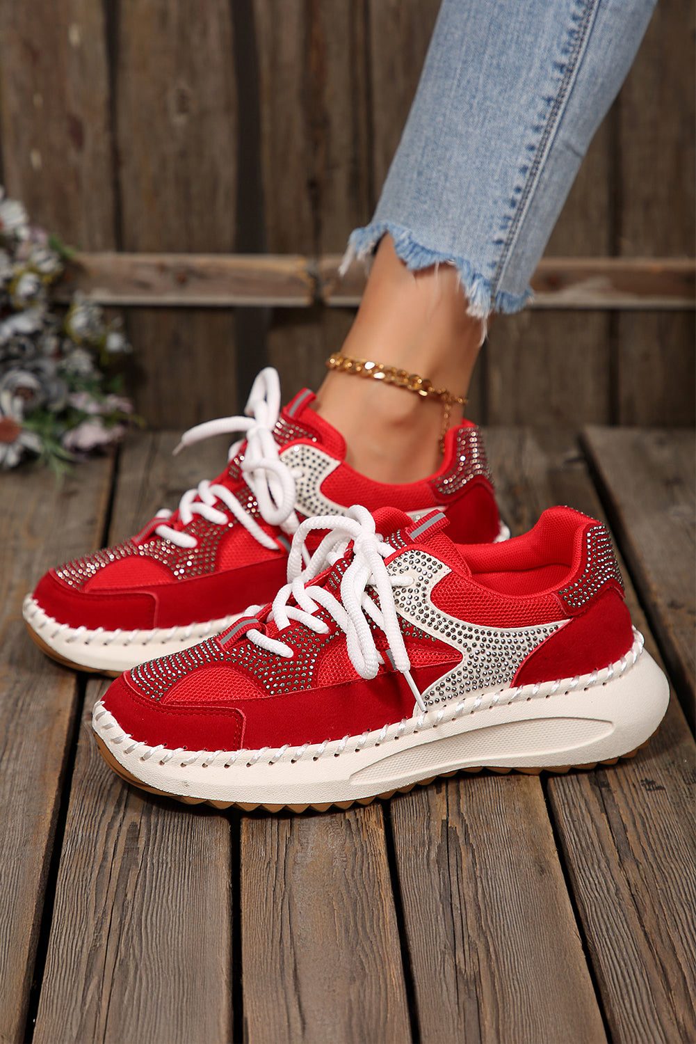 Fiery Red Rhinestone Embellished Color Block Patchwork Lace-up Breathable Sneakers