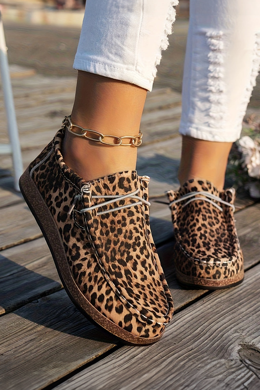 Chestnut Leopard Faux Suede Lace-up Decor Slip On Shoes