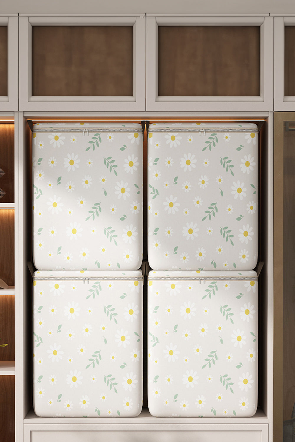 White Daisy Print Nonwovens Wardrobe Large Storage Bag with Lid