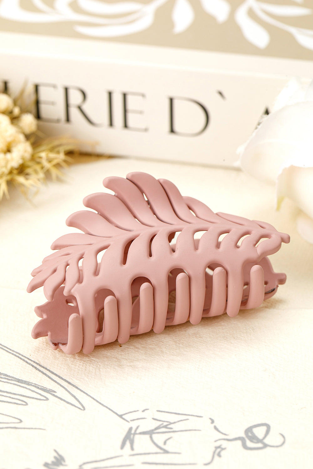 Light Pink Trendy Big Leaf Hair Claw Clip