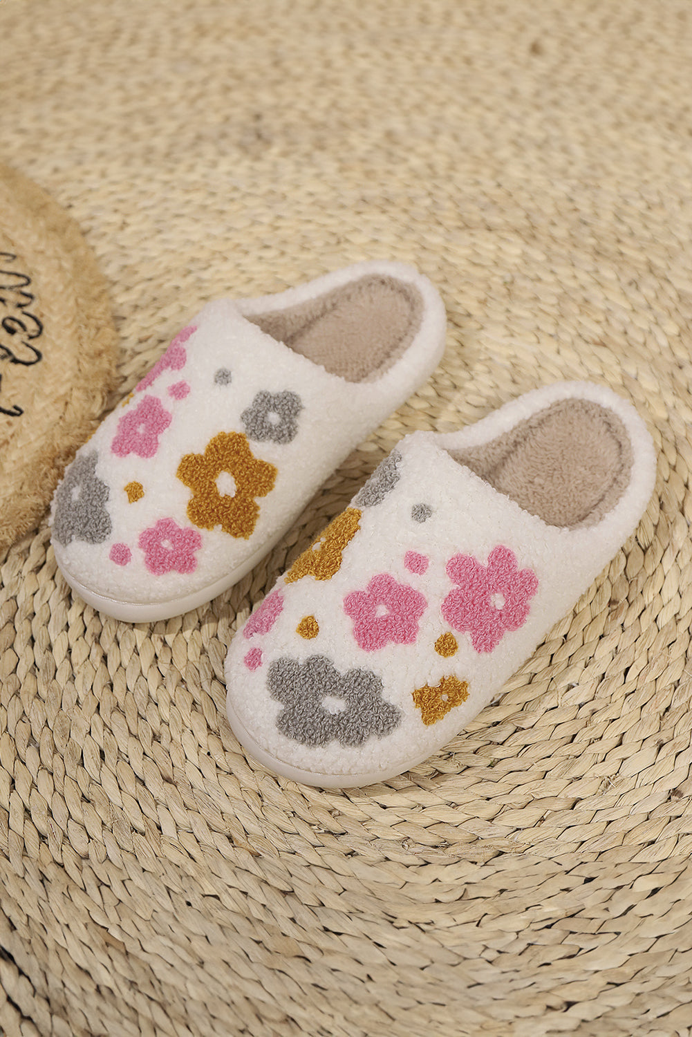 White Fuzzy Flower Pattern Winter House Slippers