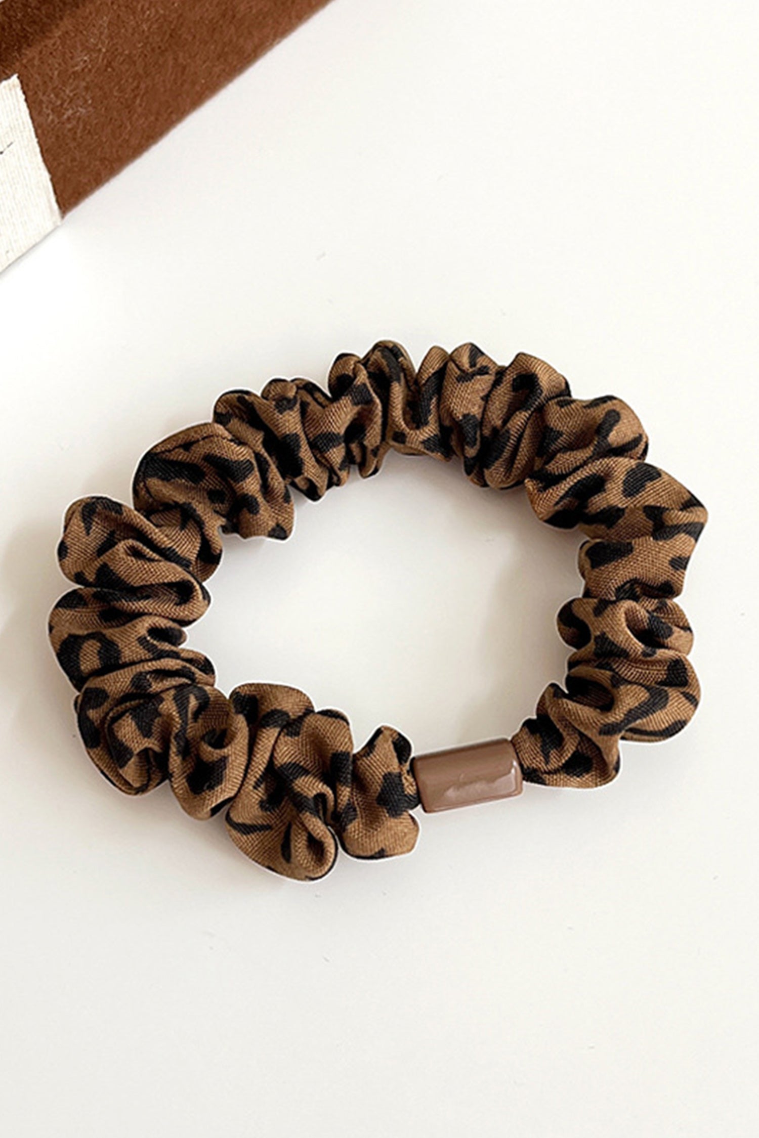 Thai Curry 1PC Leopard Scrunchy Silk Elastic Hair Tie