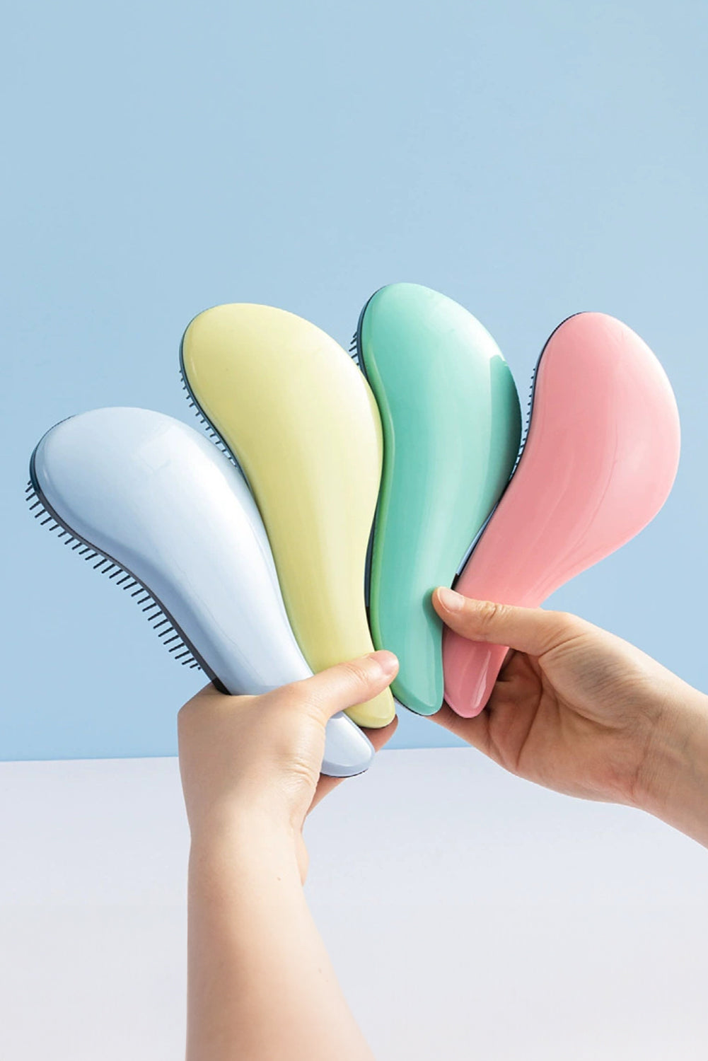 Peach Blossom Scalp Massage Comfortable Detangling Magic Comb