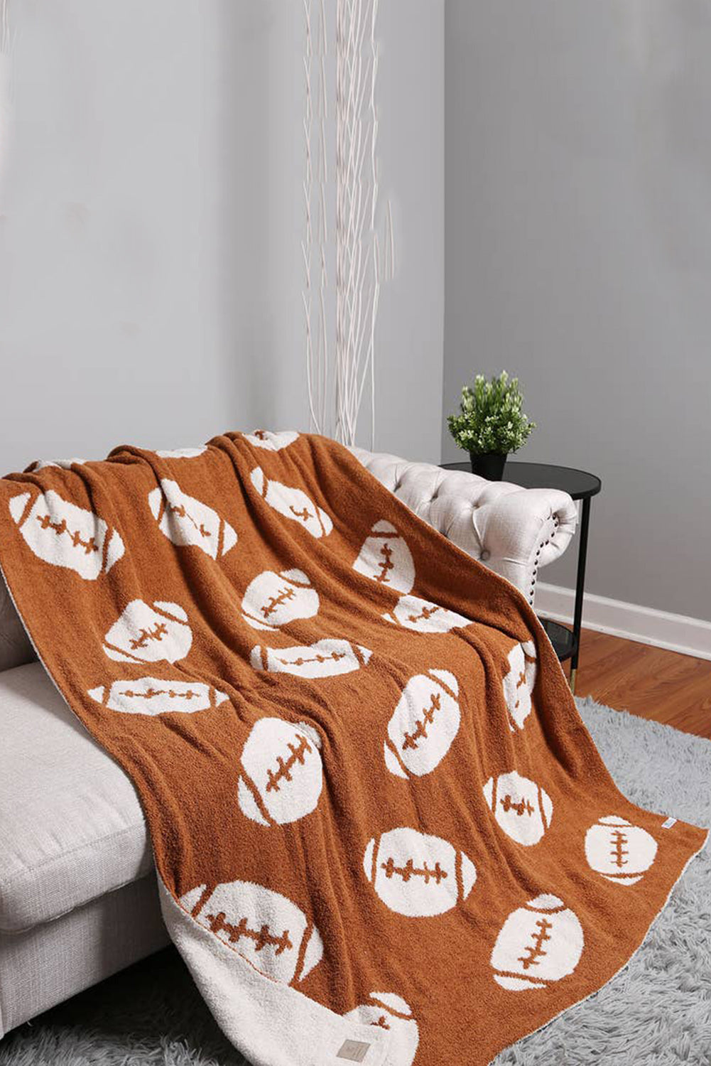 Chestnut Rugby Pattern Color Block Fleece Blanket 127*152cm