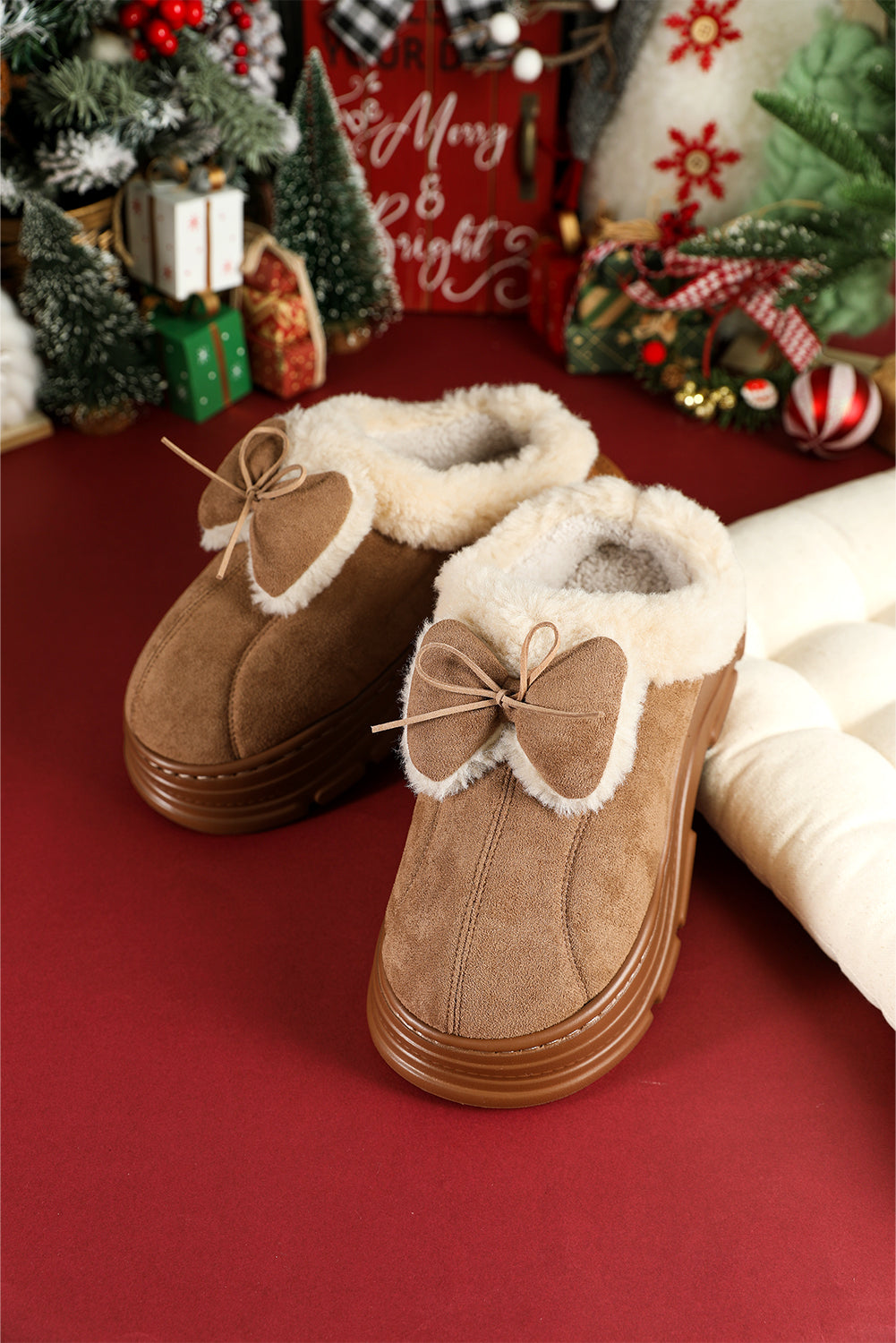 Straw Yellow Cozy Faux Fur Lined Bow Decor Clog Slippers