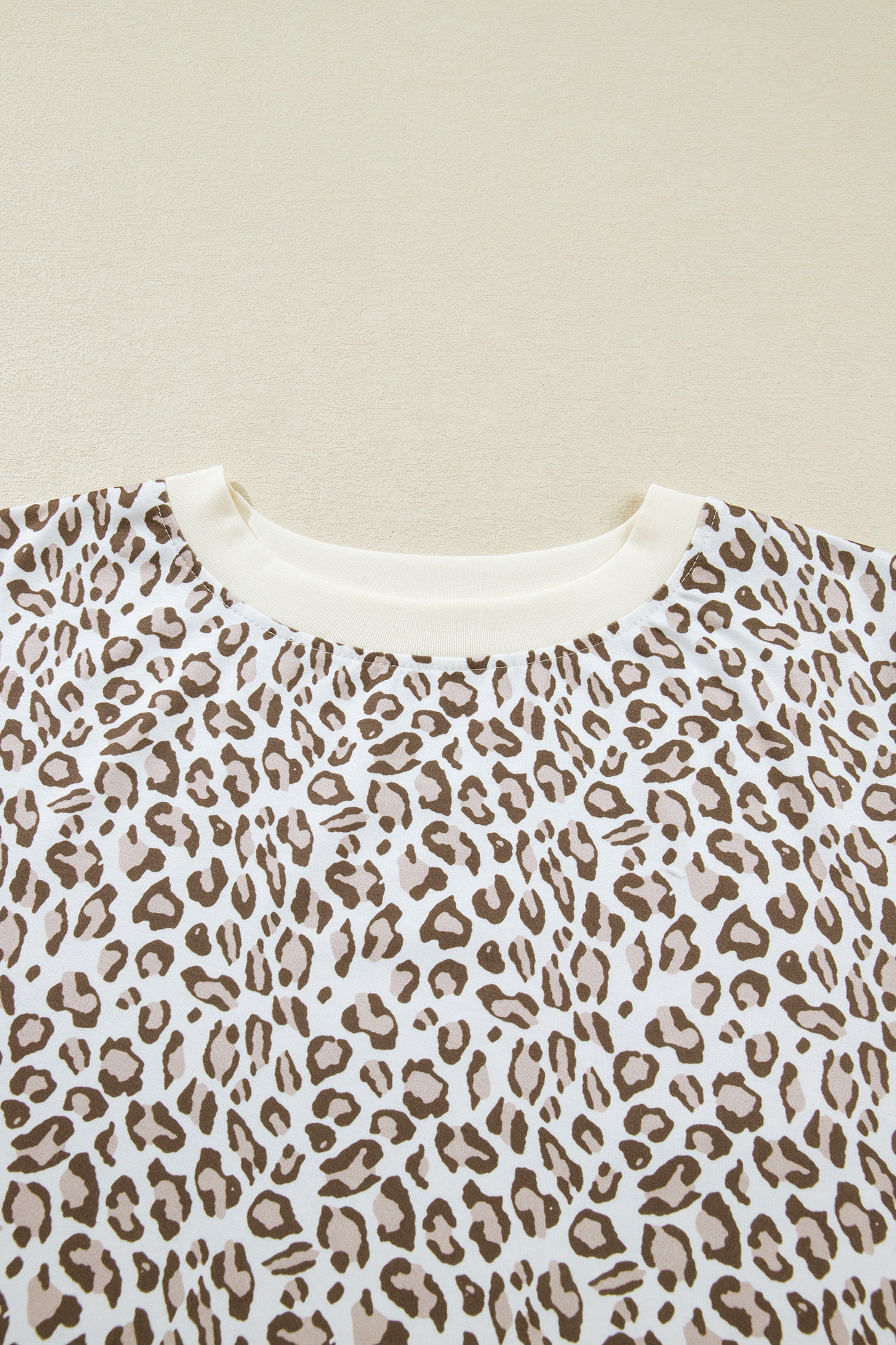 White Plus Size Leopard Print Round Neck T Shirt