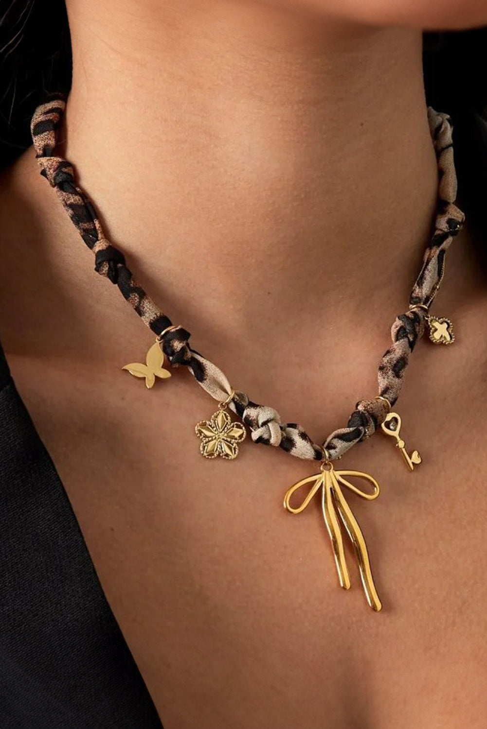 Gold Plated Bow Stainless Steel Pendant Leopard Scarf Necklace