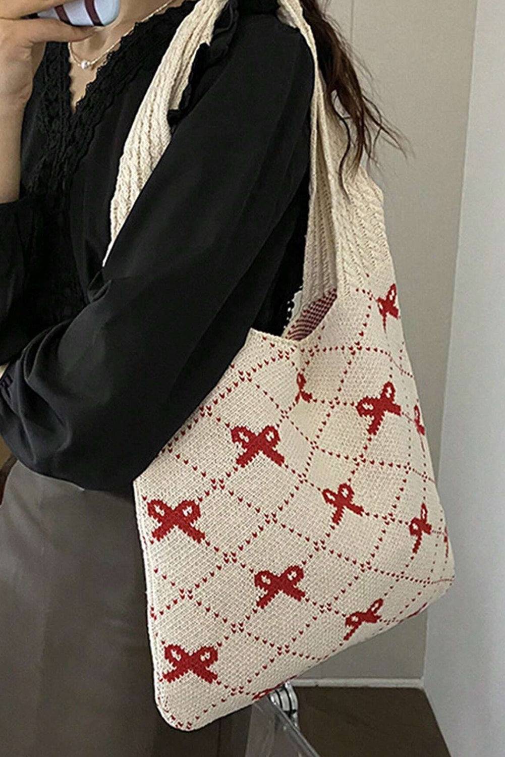 Fiery Red Bow Argyle Pattern Cable Knit Handle Tote Bag