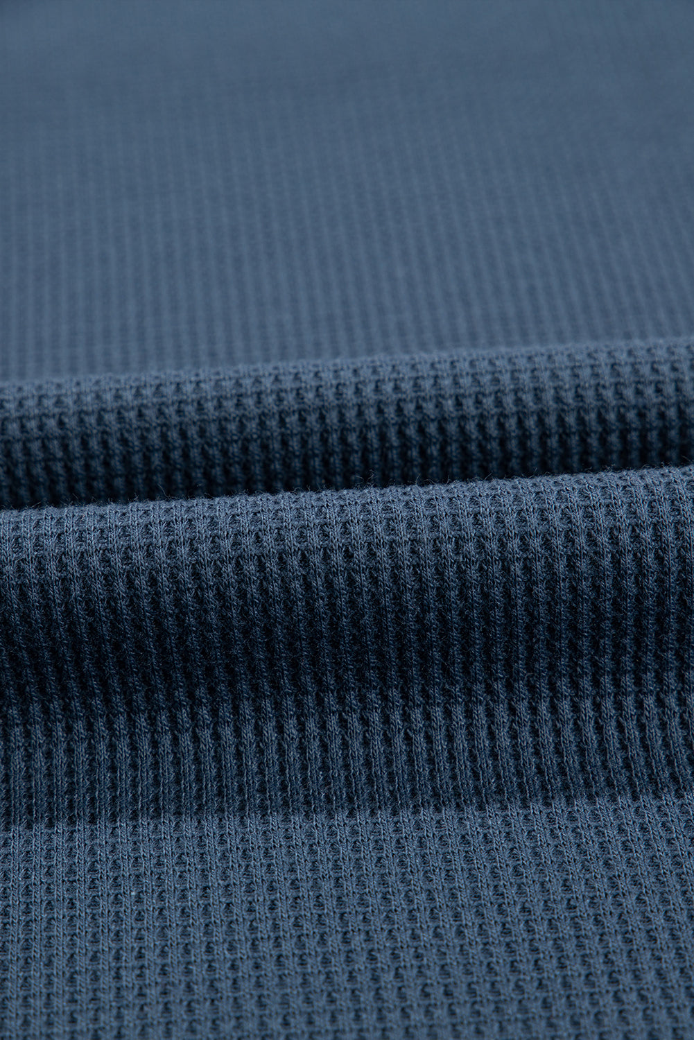 Blue Exposed Seam Half Sleeve Knitted V Neck Textured Top