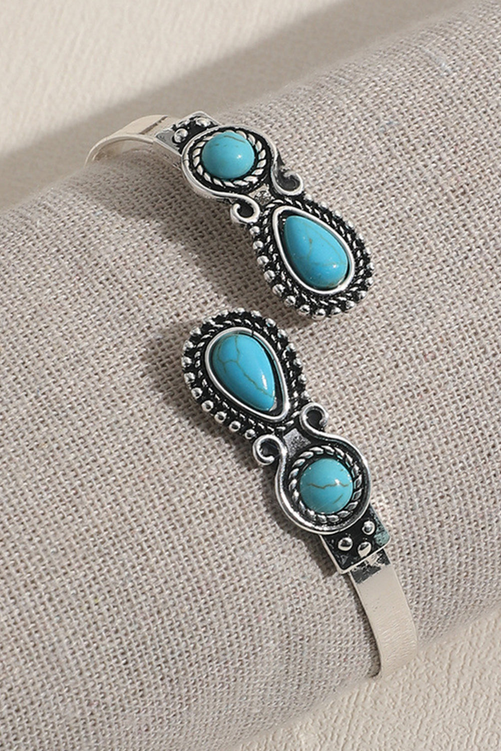 Skobeloff Western Turquoise Stone Bracelet