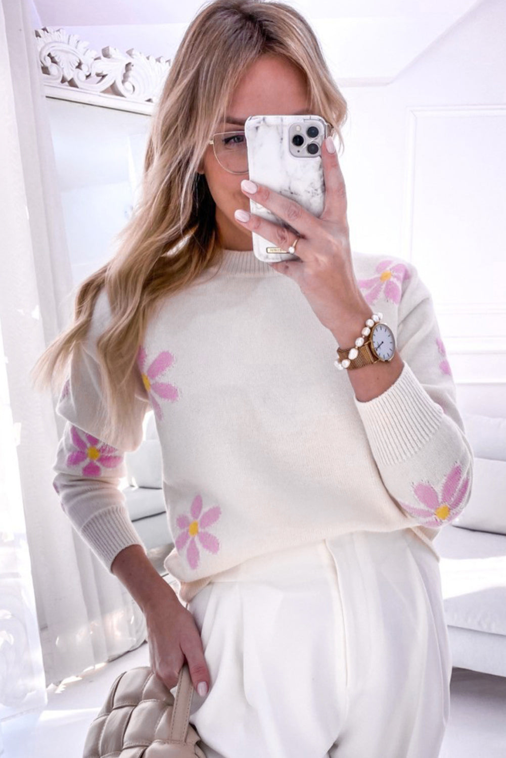 White Flower Pattern Ribbed Edge Elegant Sweater