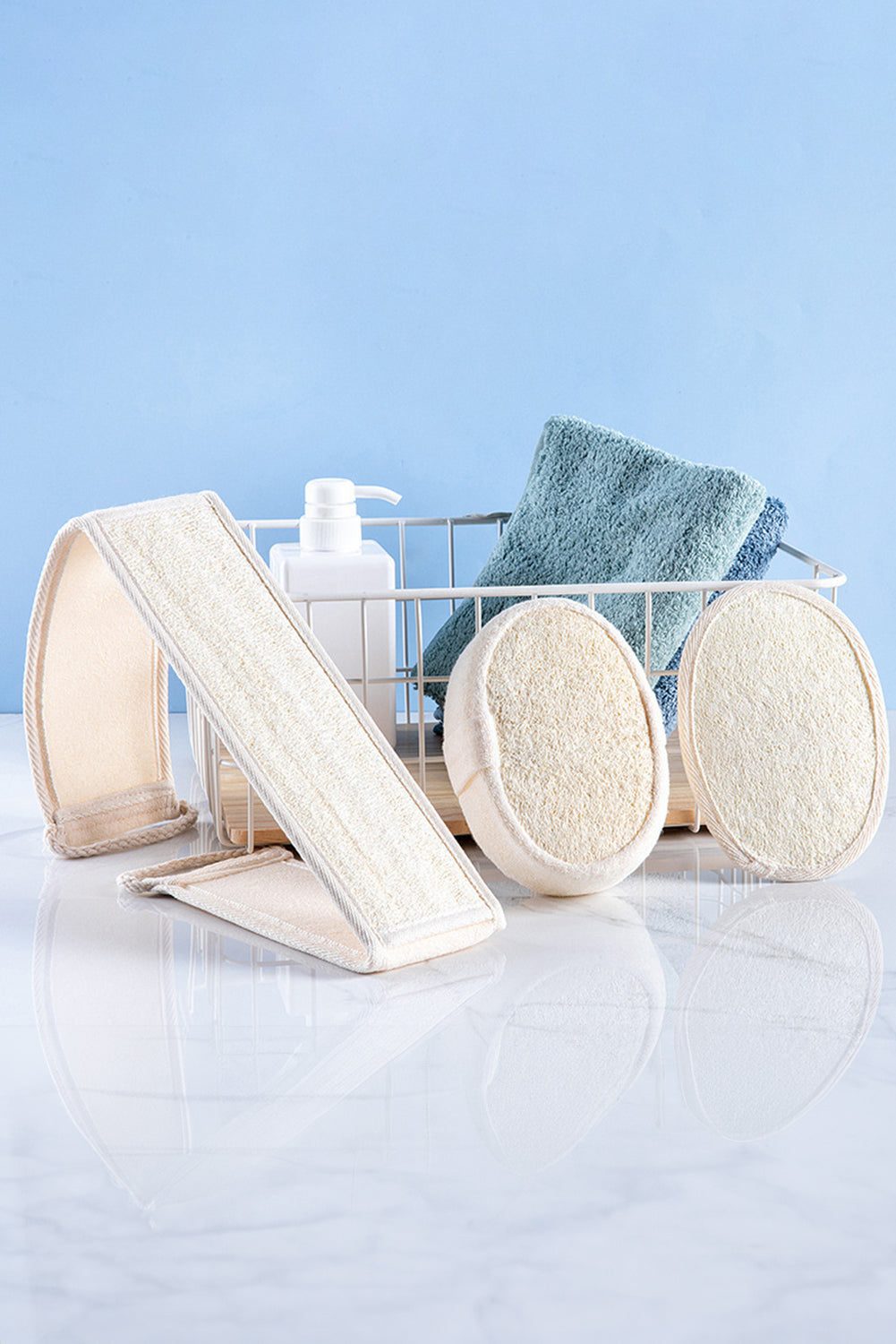 White Natural Loofah Sponge Bath Ball Shower Massage Brush