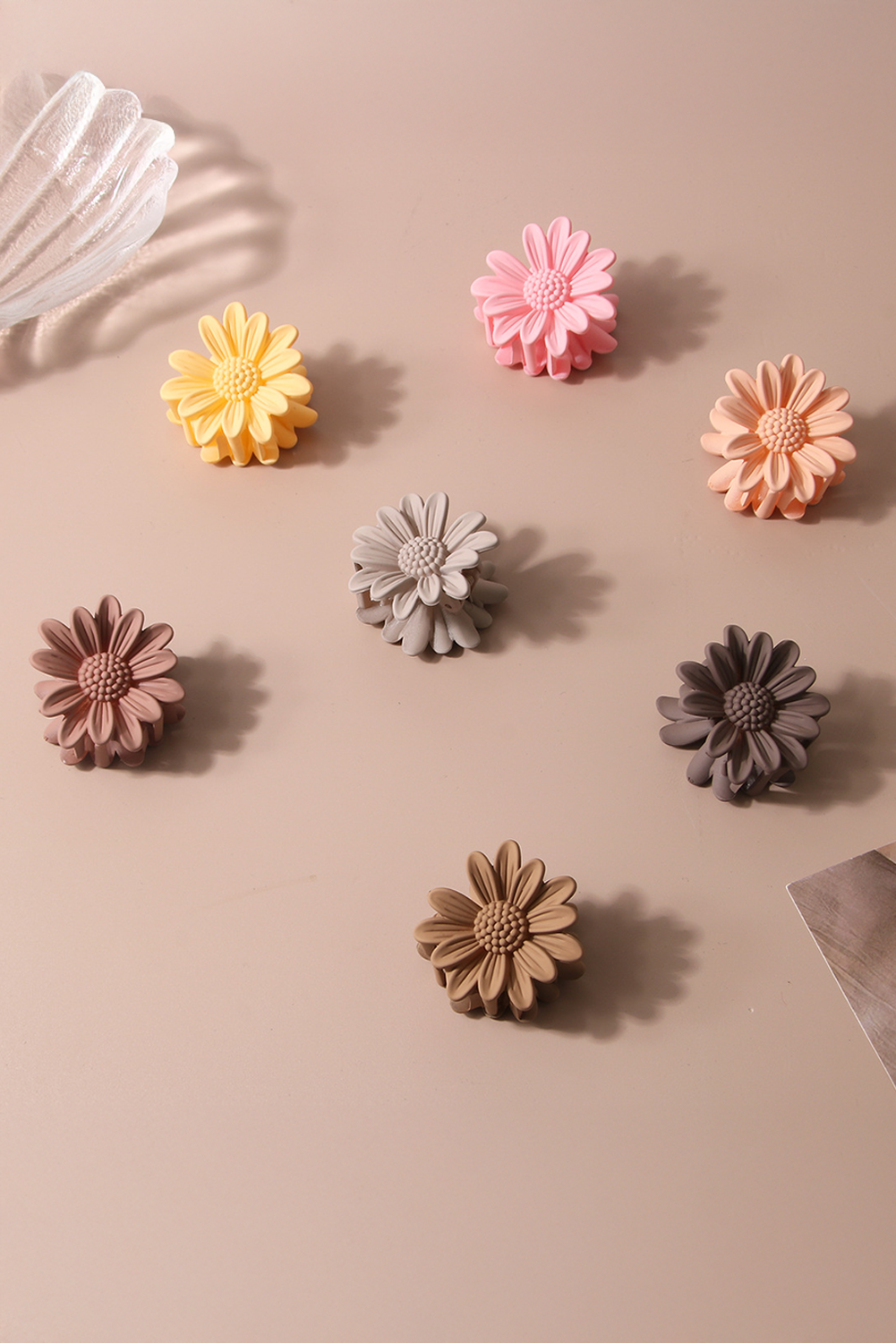 Pink Boho Daisy Flower Frosted Hair Clawclip