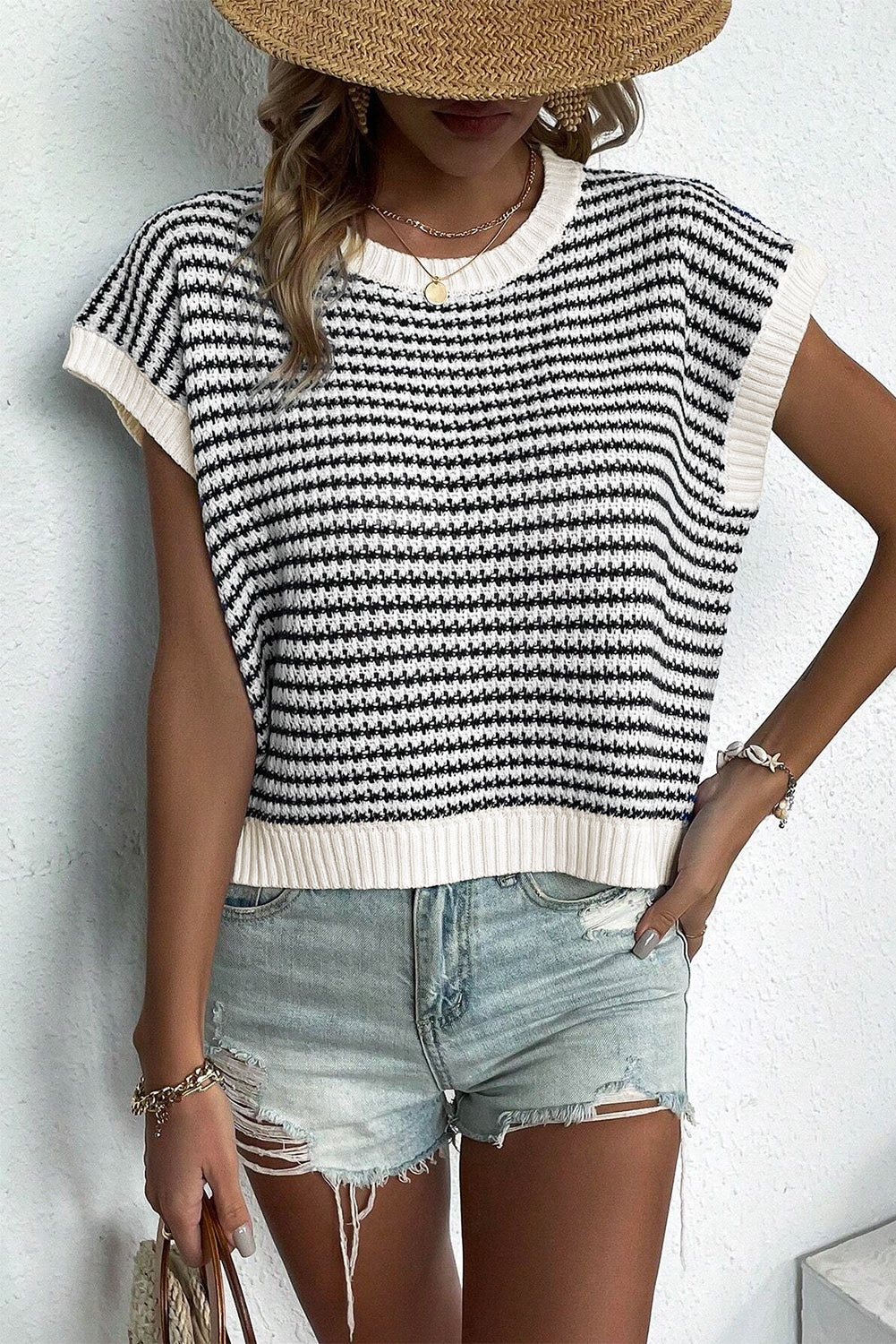 Black Stripe Ribbed Trim Loose Fit Knitted Sweater Vest