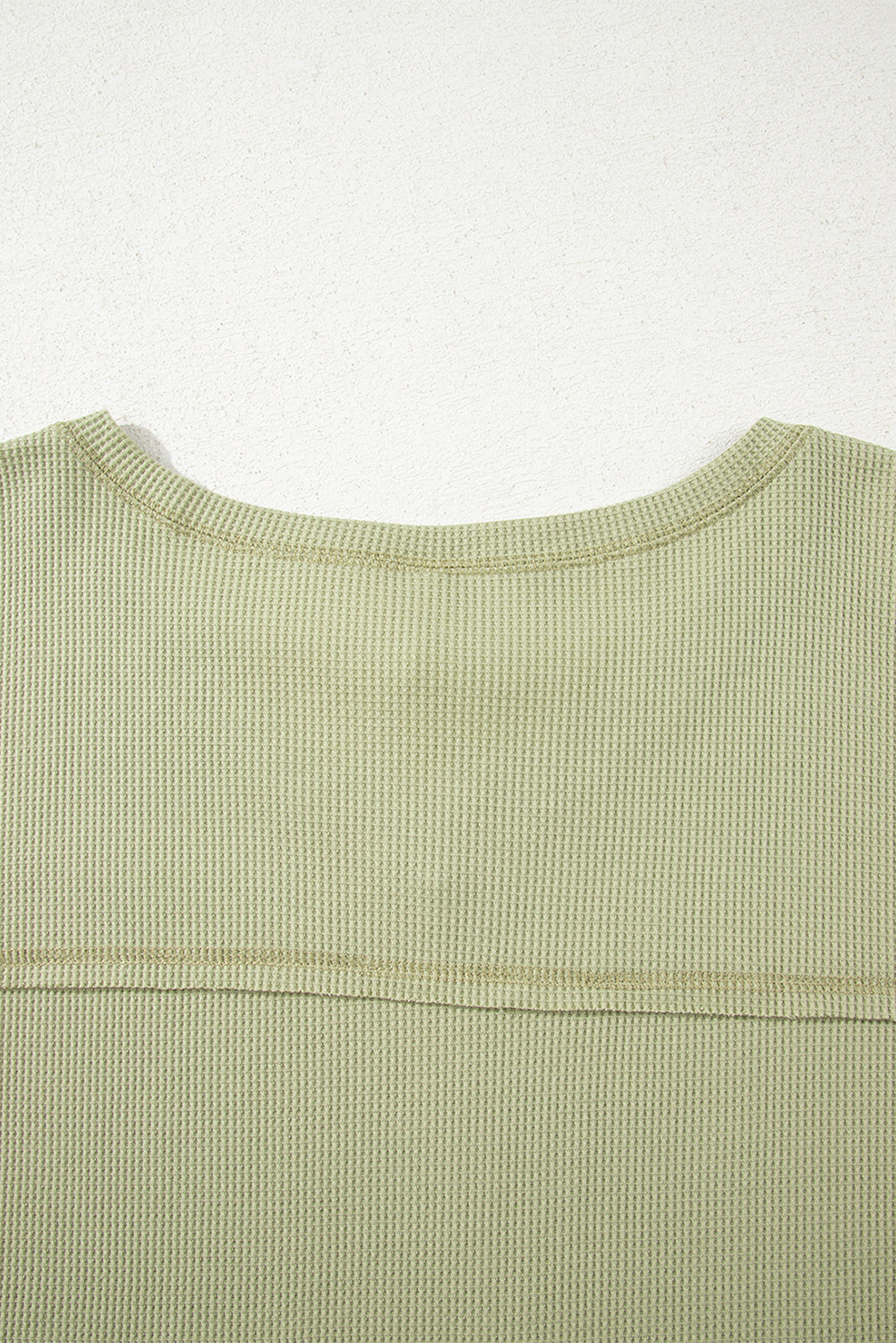 Green Exposed Seam Half Sleeve Knitted V Neck Textured Top