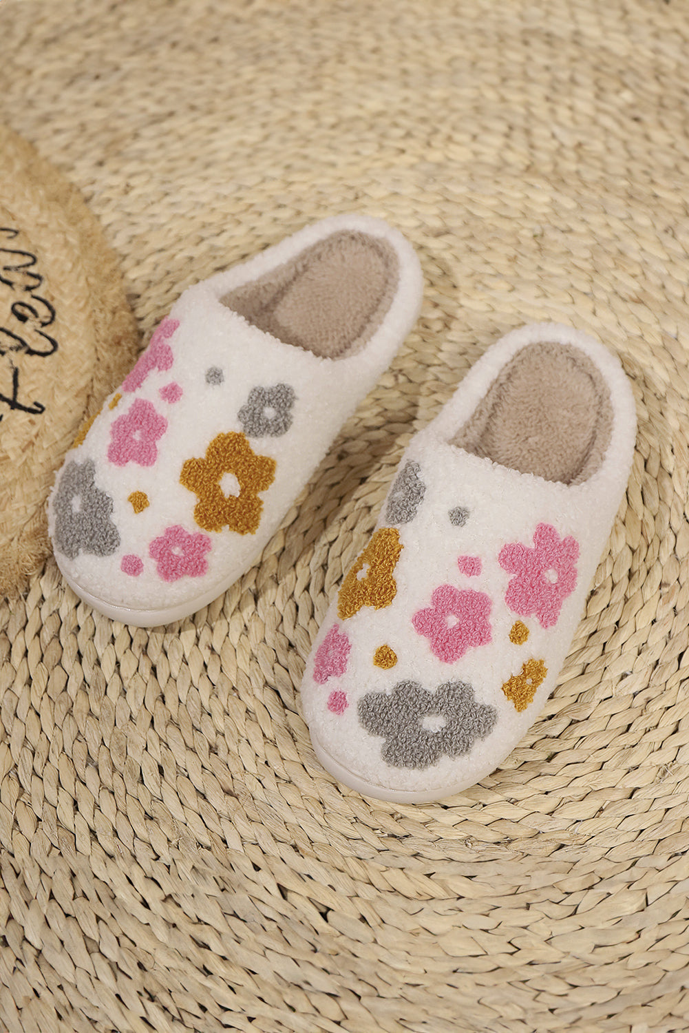 White Fuzzy Flower Pattern Winter House Slippers