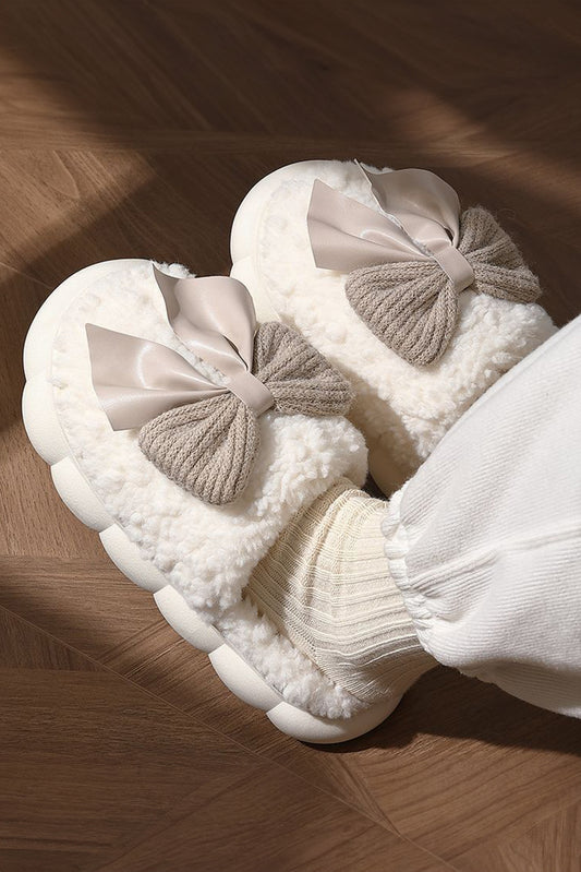 White Contrast Bowknot Applique Plush Winter Slippers (Bow Colors May Differ by Batch)