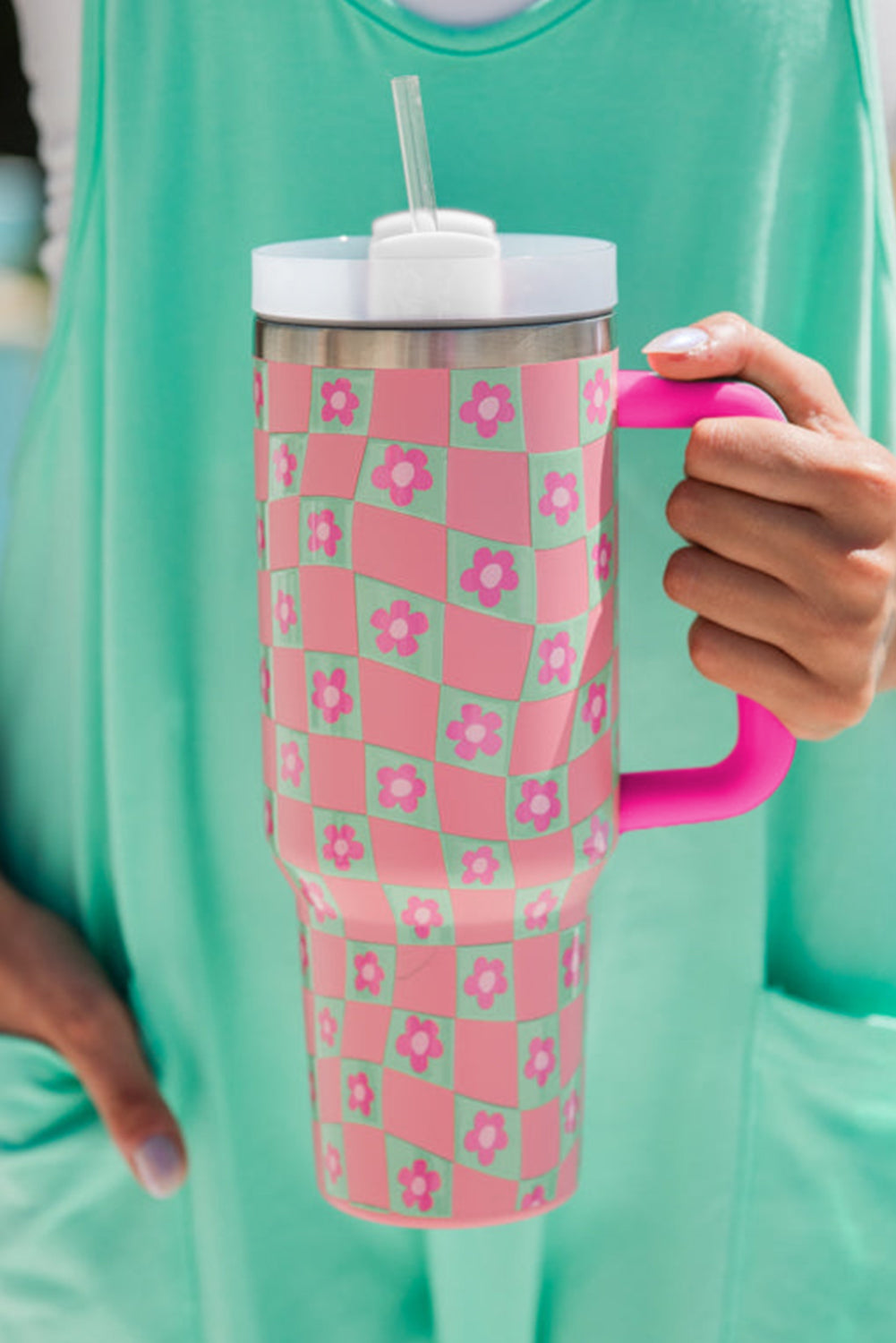 Bright Pink Flower Checkered Pattern Cup with Straw 40oz