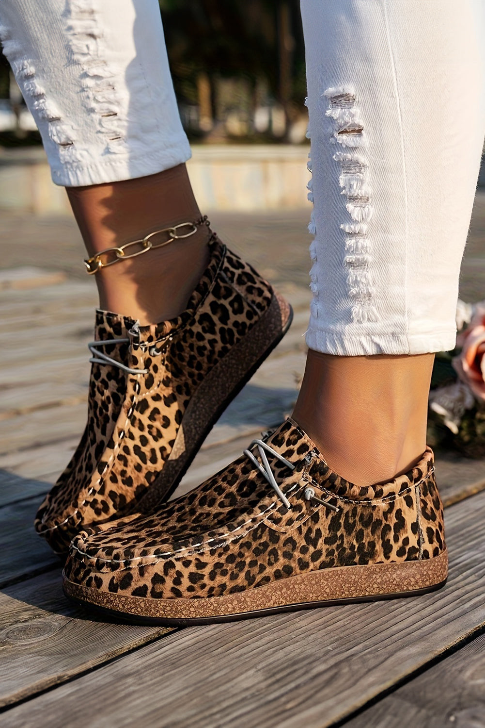 Chestnut Leopard Faux Suede Lace-up Decor Slip On Shoes