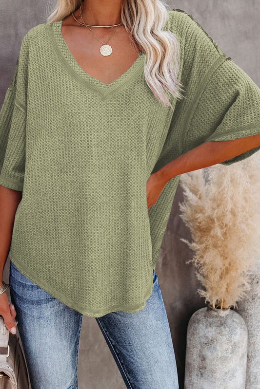 Green Exposed Seam Half Sleeve Knitted V Neck Textured Top