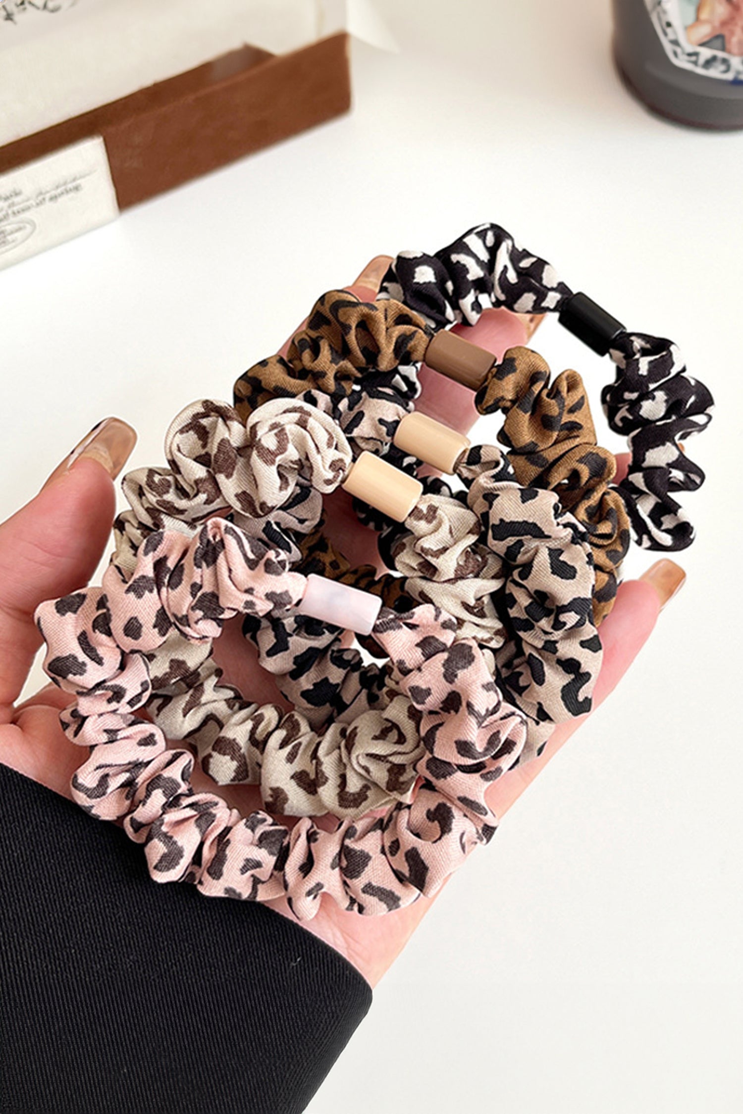 Thai Curry 1PC Leopard Scrunchy Silk Elastic Hair Tie