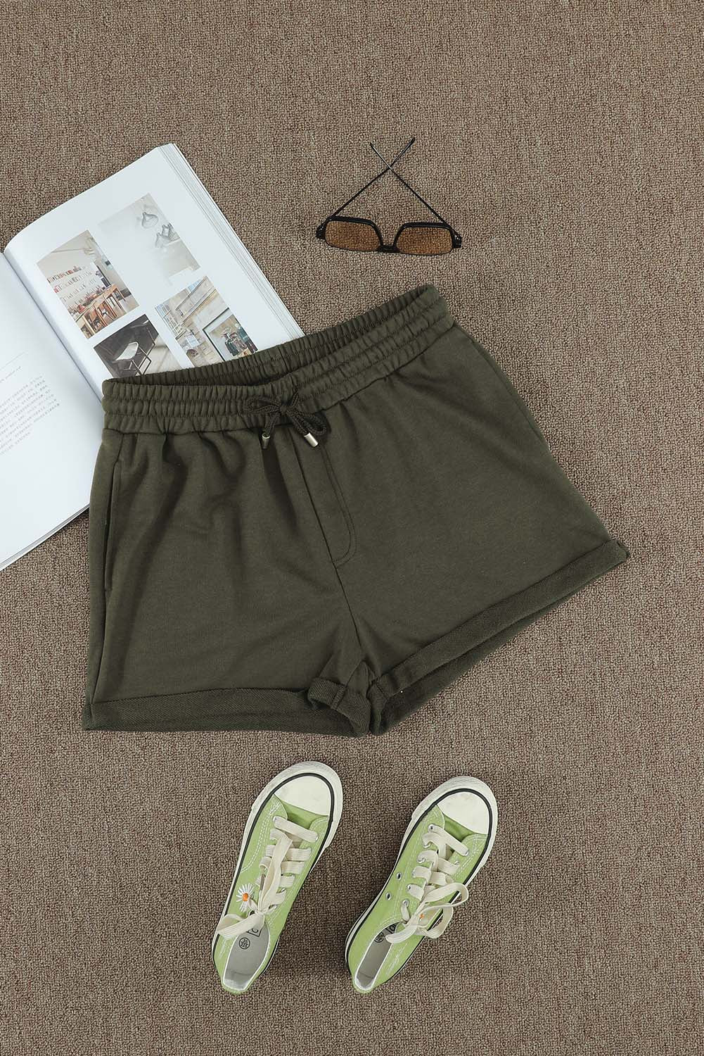 Green Tie Waist Side Pockets Cuffed Lounge Shorts