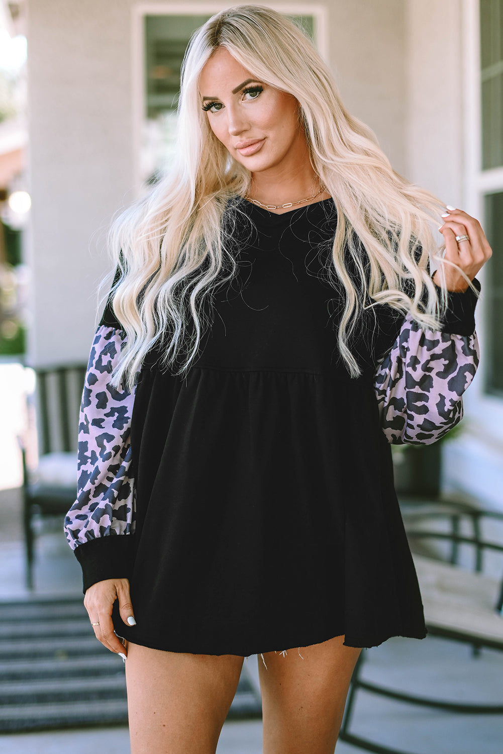 Black Leopard Splicing Sleeve Ruffle Loose Sweatshirt