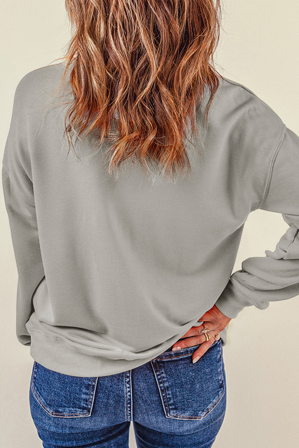 Gray Plain Crew Neck Pullover Sweatshirt