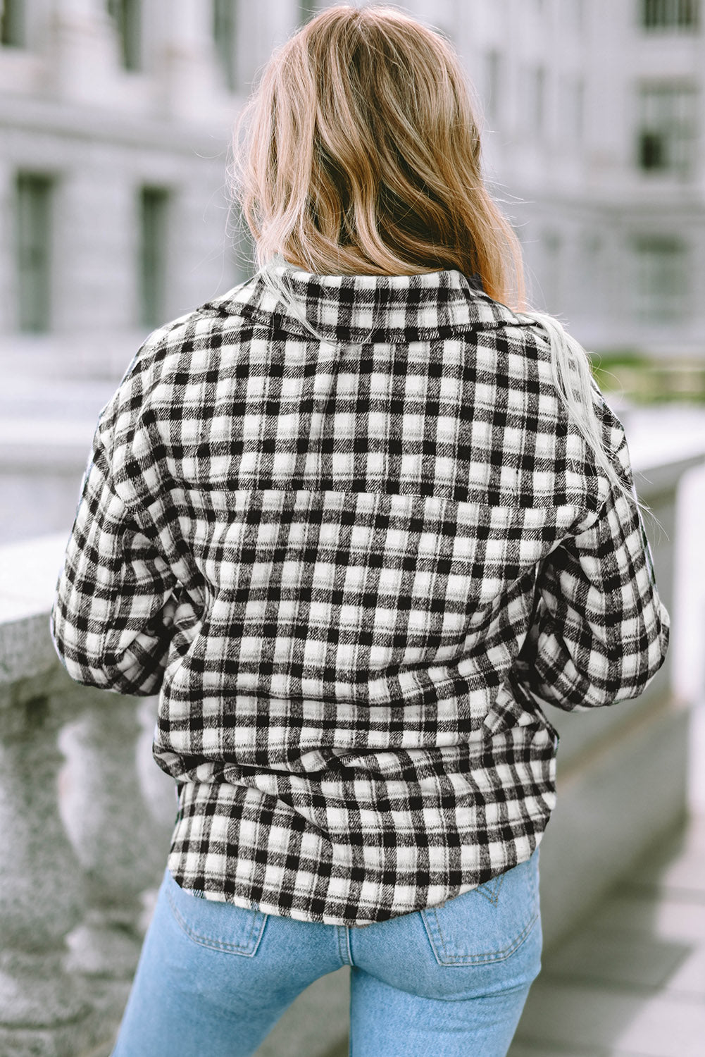 Black Plaid Print Chest Pockets Buttoned Tunic Shacket