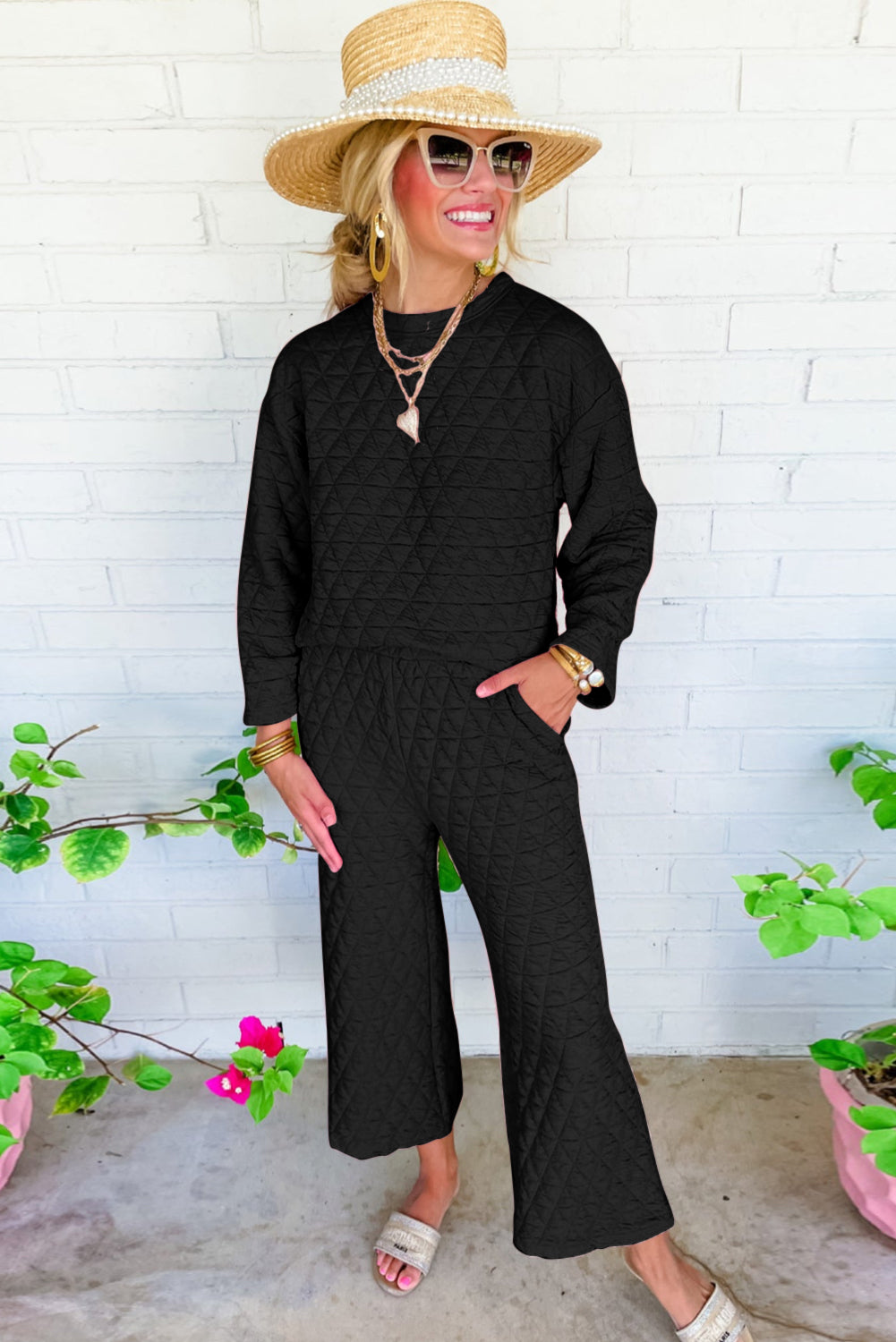 Black Solid Quilted Pullover and Pants Outfit