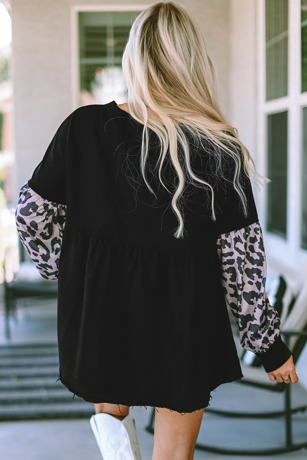 Black Leopard Splicing Sleeve Ruffle Loose Sweatshirt