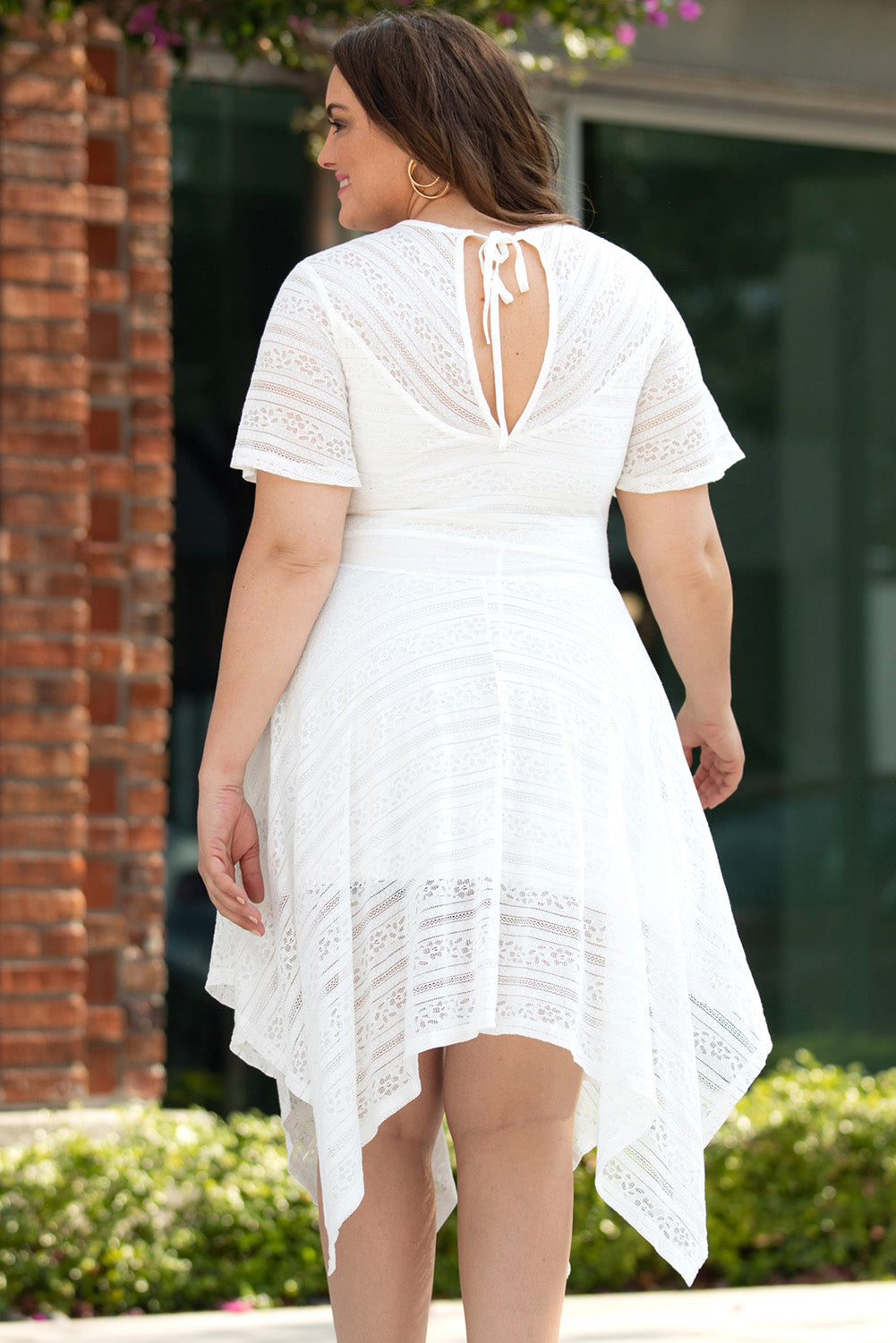 White Plus Size Lace Striped Texture Handkerchief Hem Dress