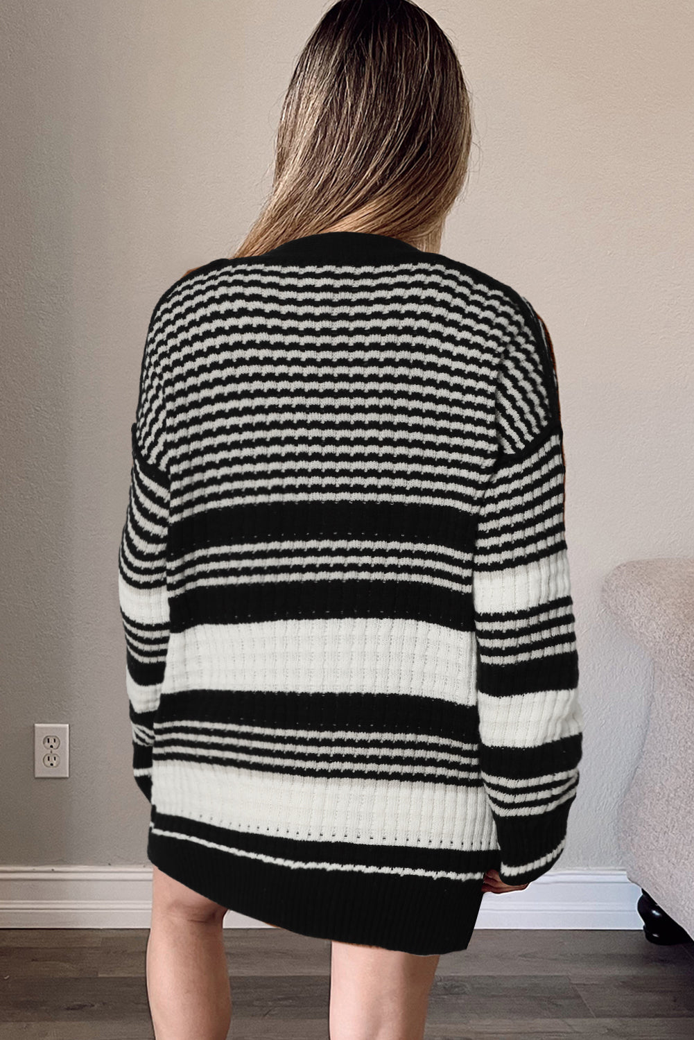 Black Colorblock Textured Knit Buttoned Cardigan