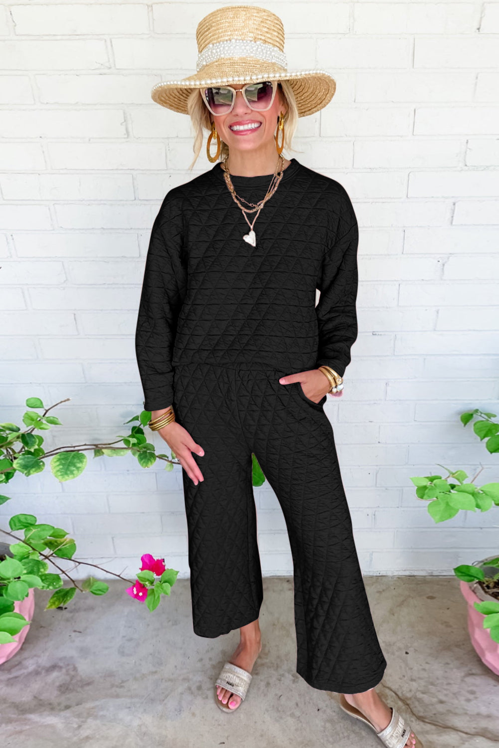 Black Solid Quilted Pullover and Pants Outfit